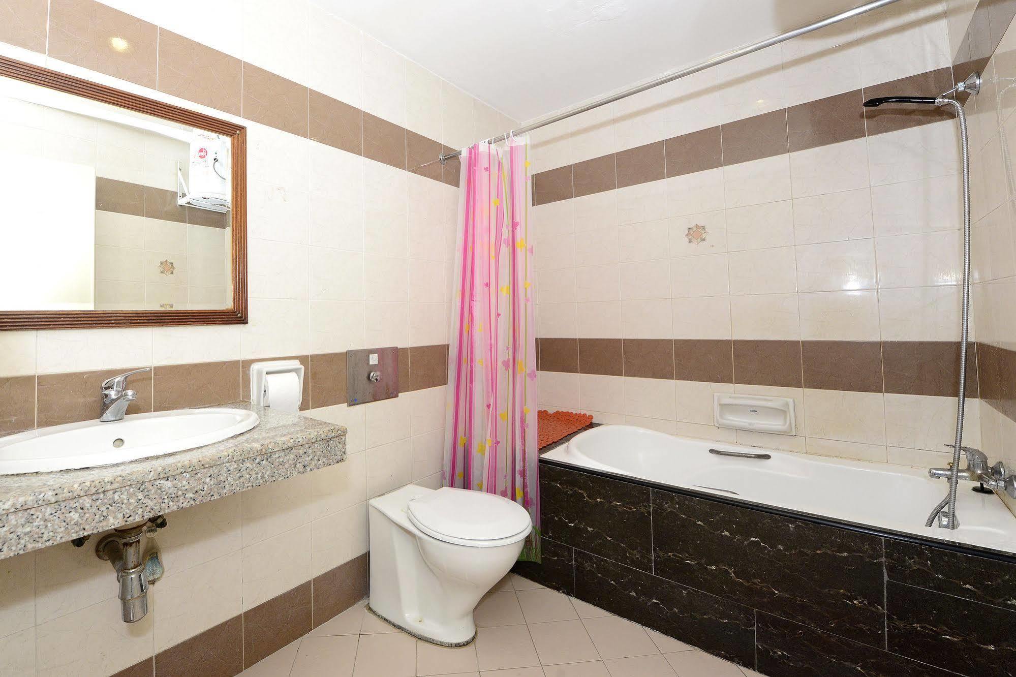 Oyo 106 Beach Hotel سنغافورة المظهر الخارجي الصورة